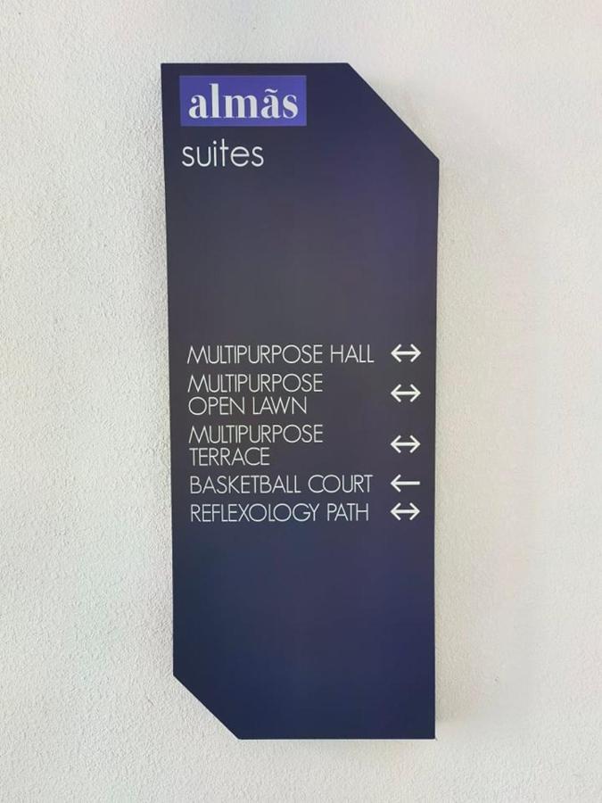 C1113 Almas Suites Galaxy Space Netflix By Stay Nusajaya  Kültér fotó